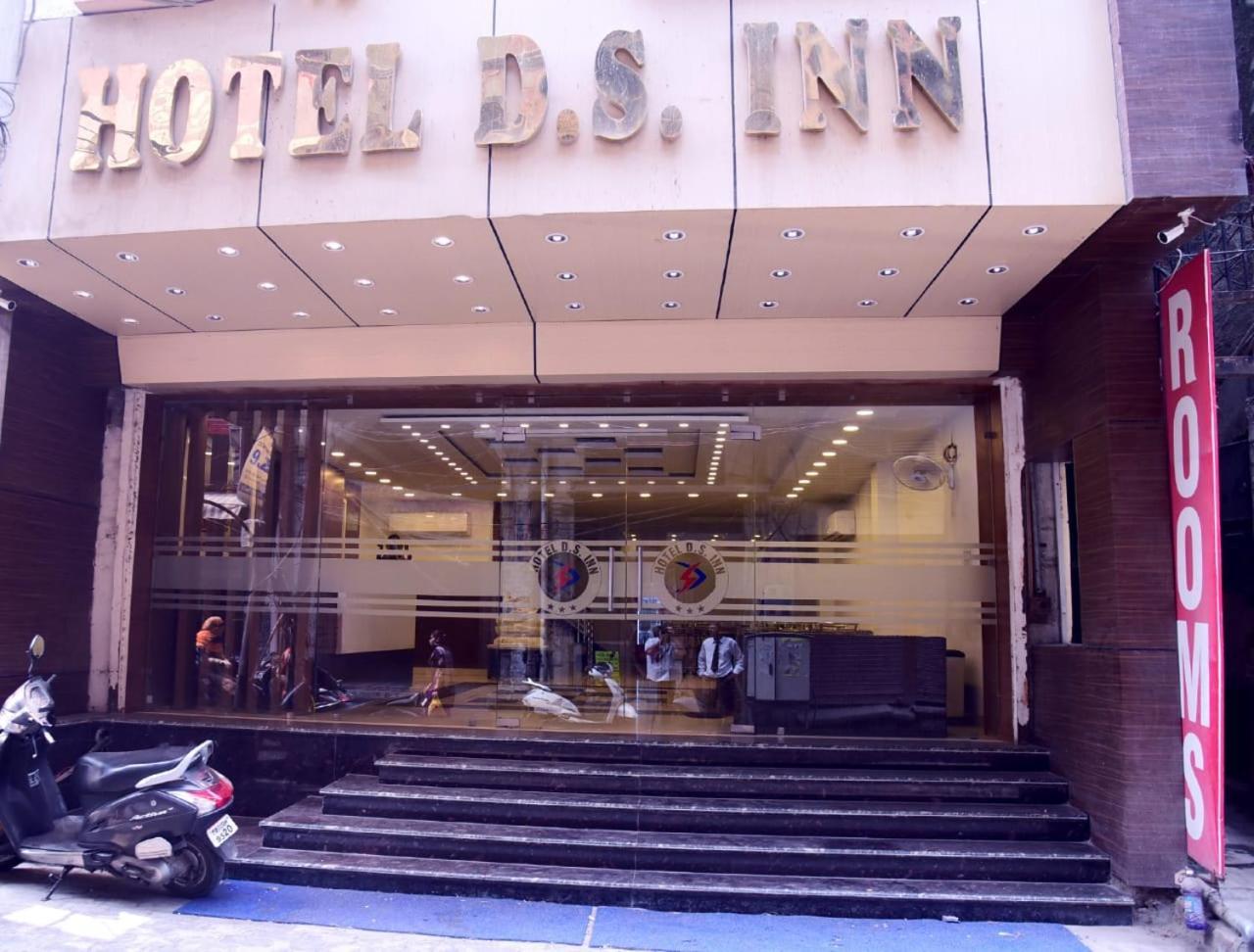Hotel D S Inn Amritsar Exterior foto